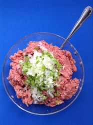 5 añadir cebolla ajo pimiento