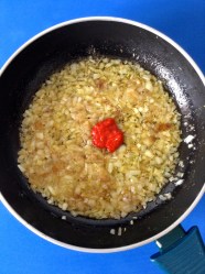 3 añadir pimiento choricero