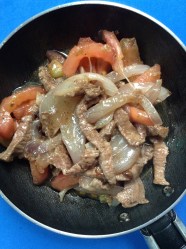 12 rehogar c tomate y carne