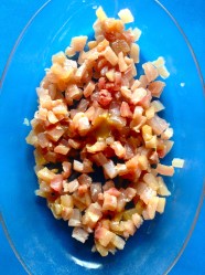 2 añadir salsa lizano