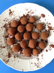 8 con cacao en polvo