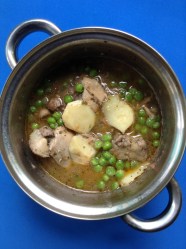 12 añadir patatas y guisantes