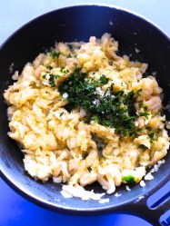 12 añadir perejil y sal