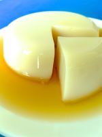 gelatina de leche de soja con caramelo partidoo