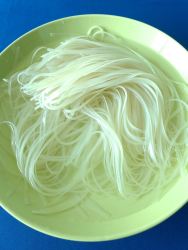 2 tallarines remojados