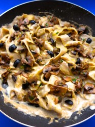 19 añadir champis y aceitunas