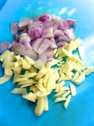 3 picar ajo y chalotes