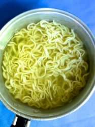2 noodles a remojo