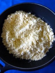 5 tostar harina garbanzos (besan)