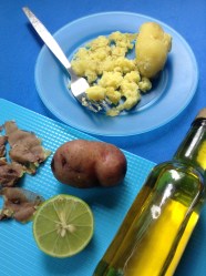 4 escachar papas y aliñarr