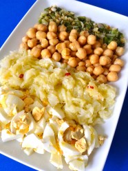 ensalada de garbanzos y bacalao